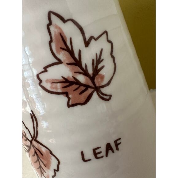 NWT Molly Hatch Leaf Leaves Harvest 56 Ounce Ceramic Pitcher - Picture 4 of 13